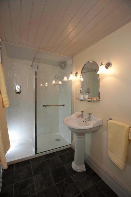 Number 5 Bed & Breakfast Shaftesbury Room photo